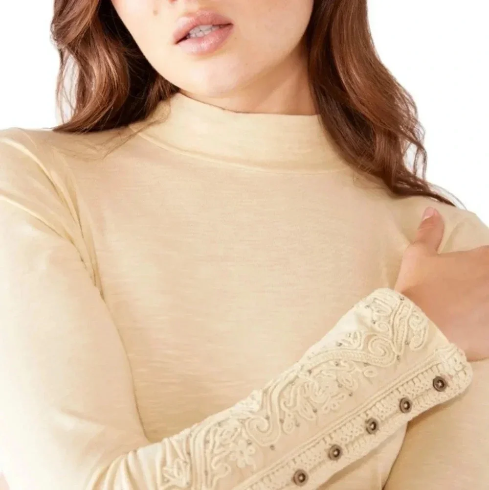 NWT Free People Hooked On You Cuff Top XS